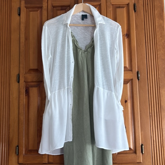 Anthropologie versatile LS top/cardigan GUC button front, pockets - Picture 1 of 6